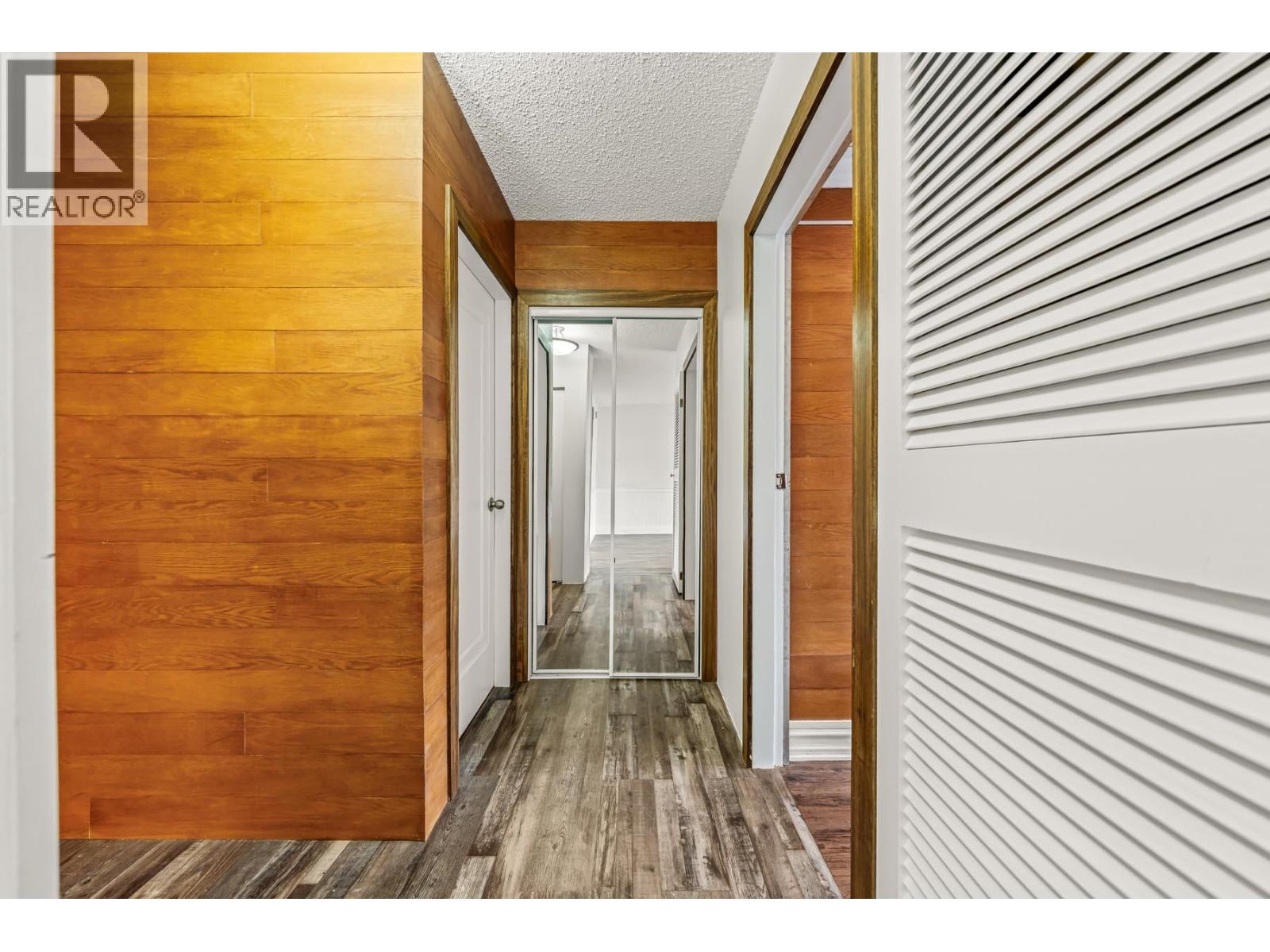 208 611 Blackford Street Property Photo 14