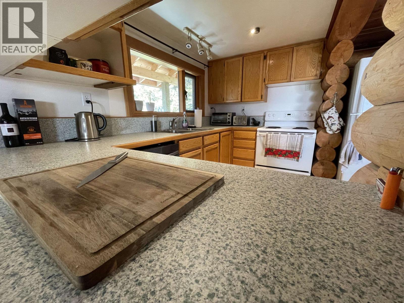 7755 Little Fort 24 Highway Property Photo 13