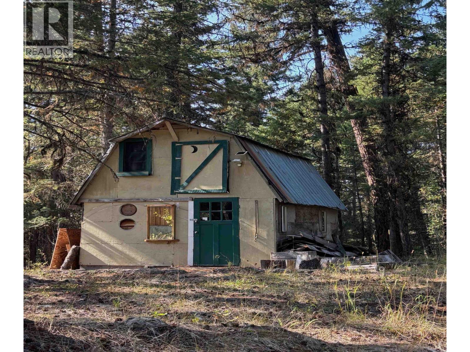 7755 Little Fort 24 Highway Property Photo 22
