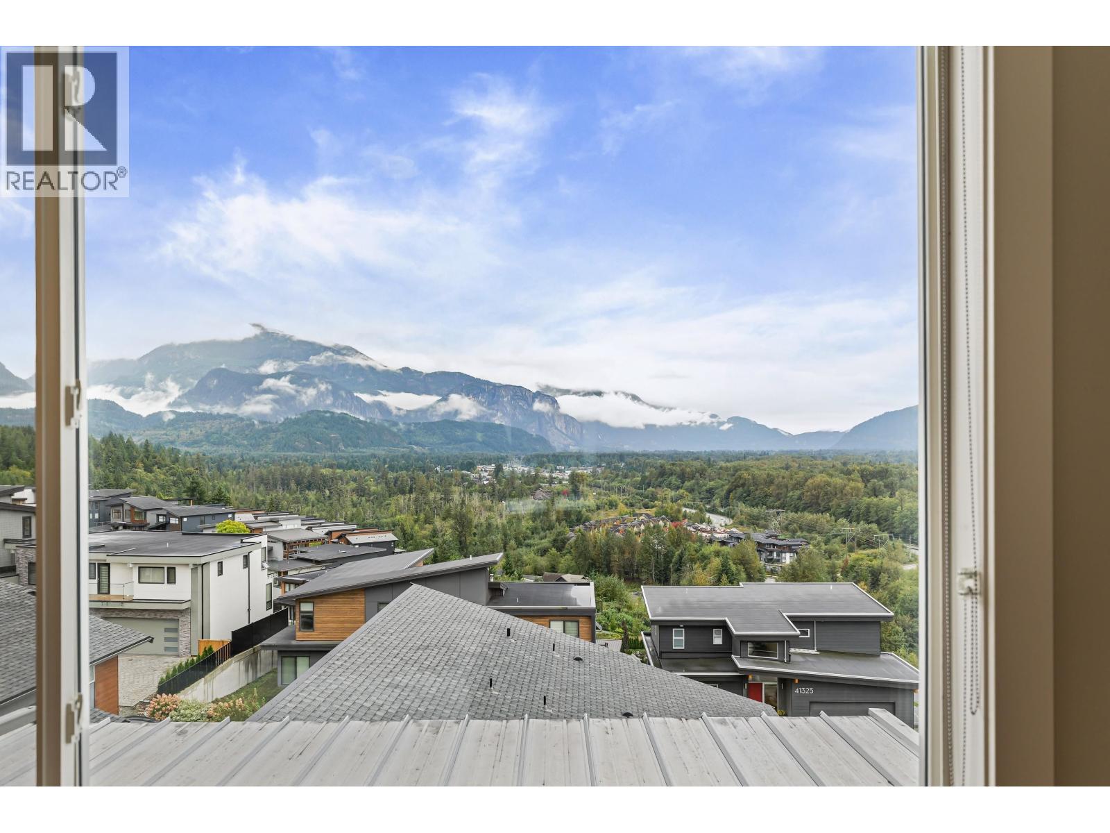 5 41365 Skyridge Place Property Photo 18