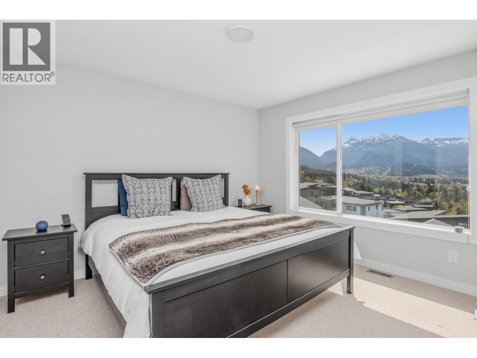 5 41365 Skyridge Place Property Photo 19