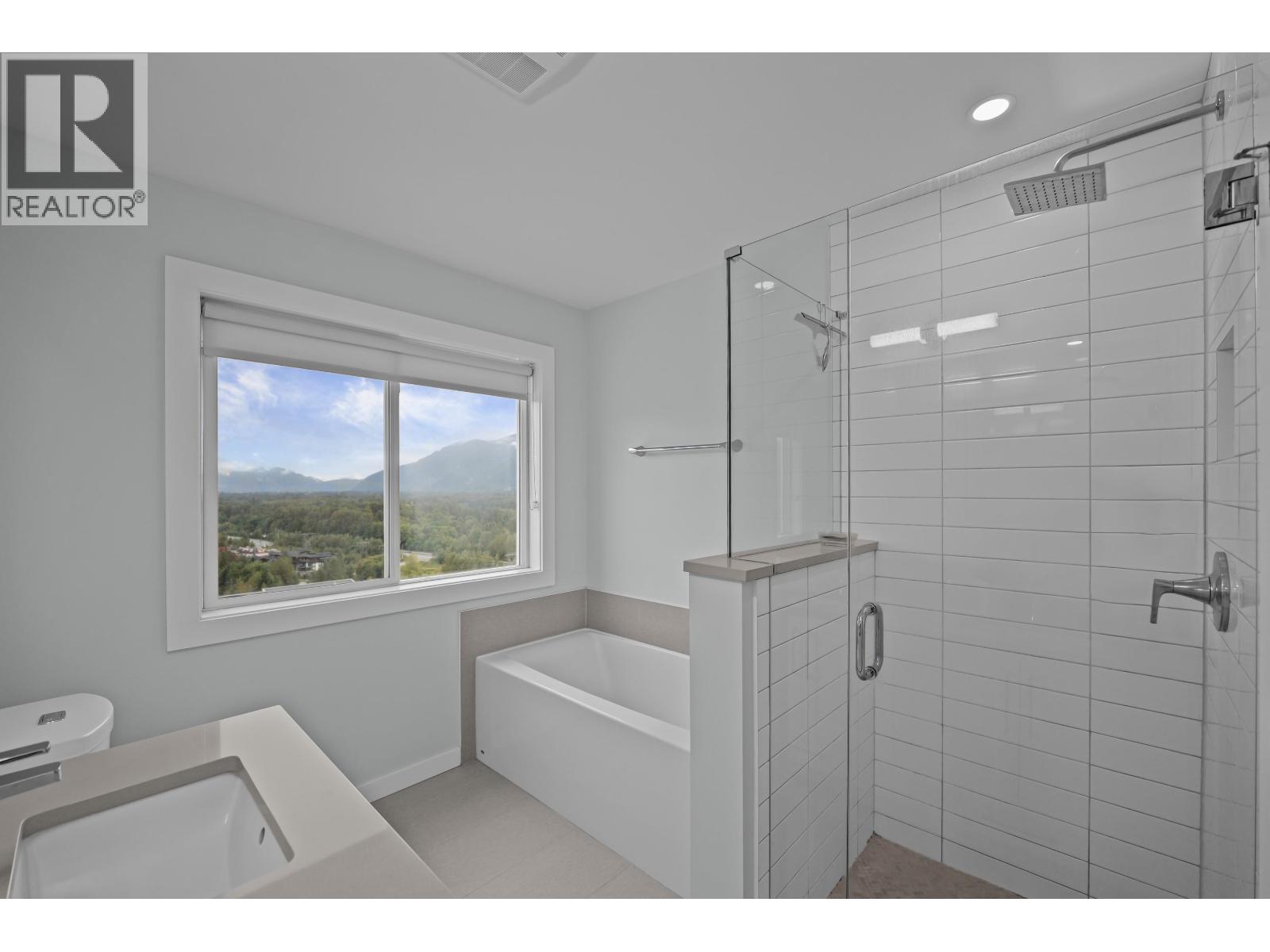 5 41365 Skyridge Place Property Photo 24