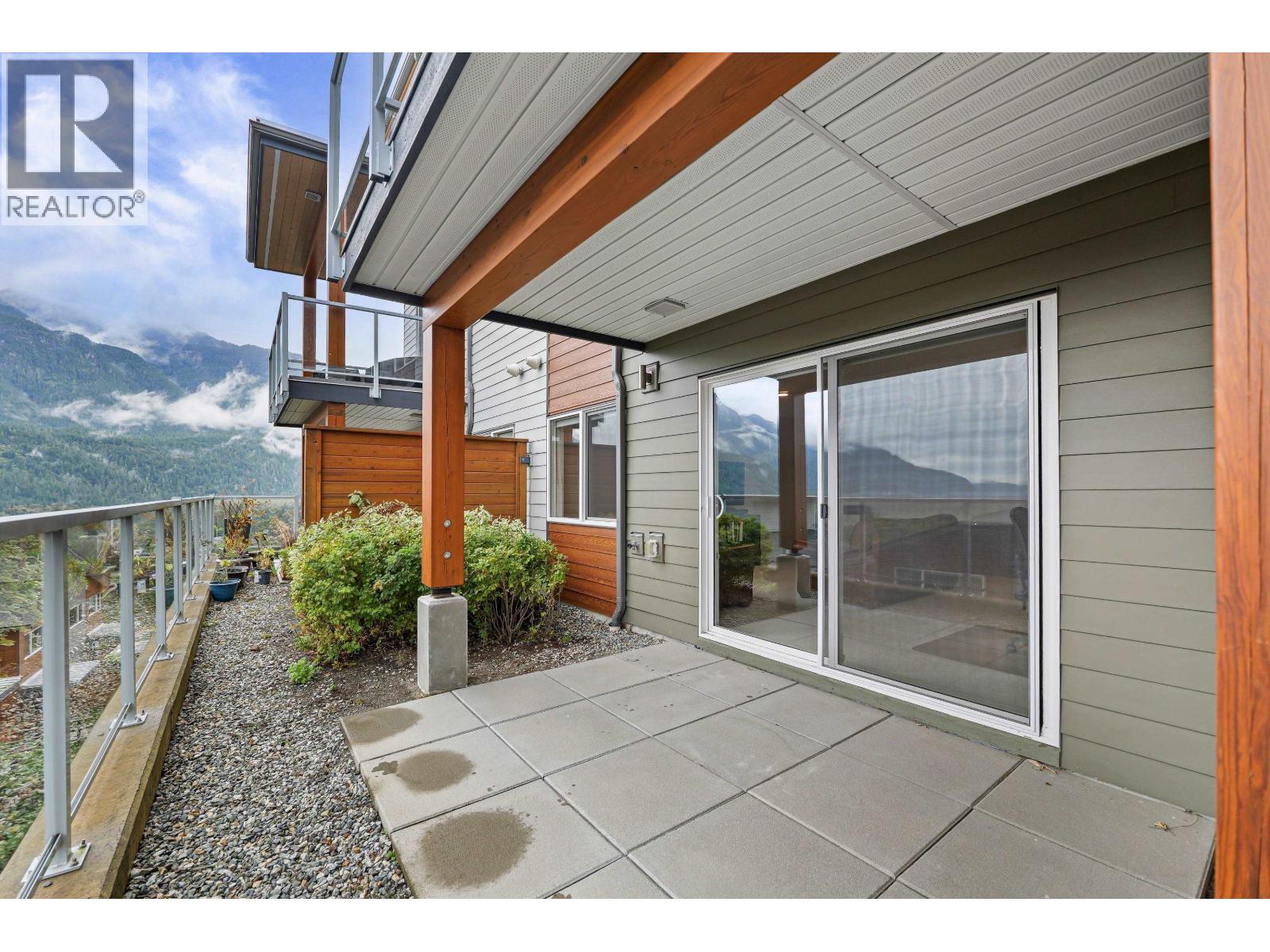 5 41365 Skyridge Place Property Photo 29