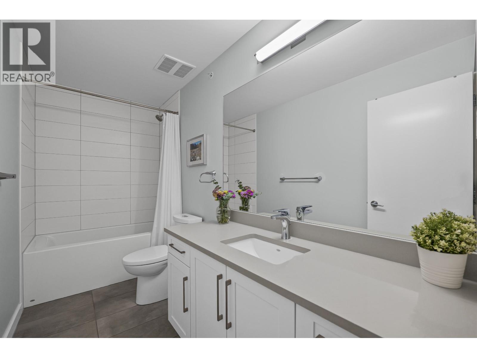 5 41365 Skyridge Place Property Photo 34