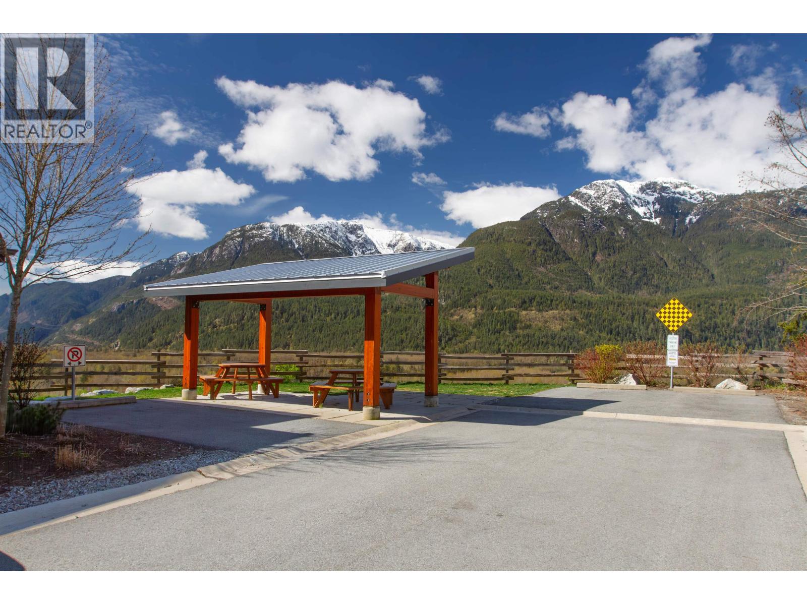 5 41365 Skyridge Place Property Photo 38