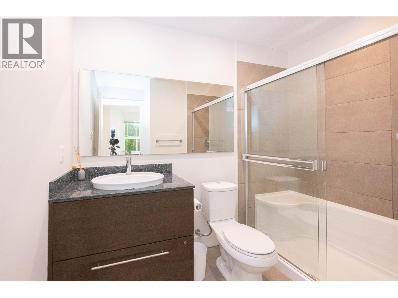 107 5928 Birney Avenue Property Photo 11