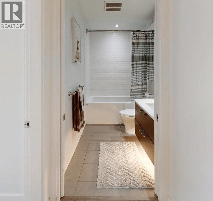 205 8538 River District Crossing Property Photo 8