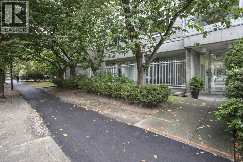 201 1150 Bute Street Property Photo 26