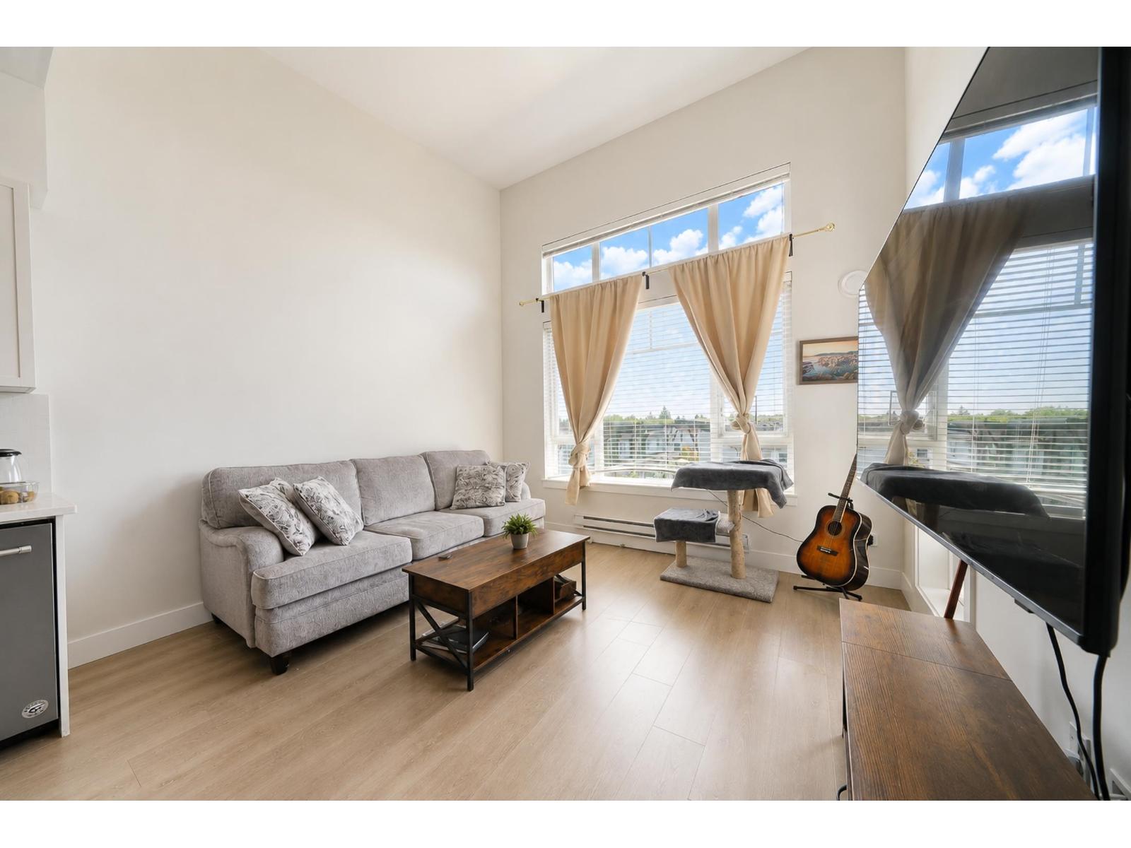 412 22136 49 Avenue Property Photo 16