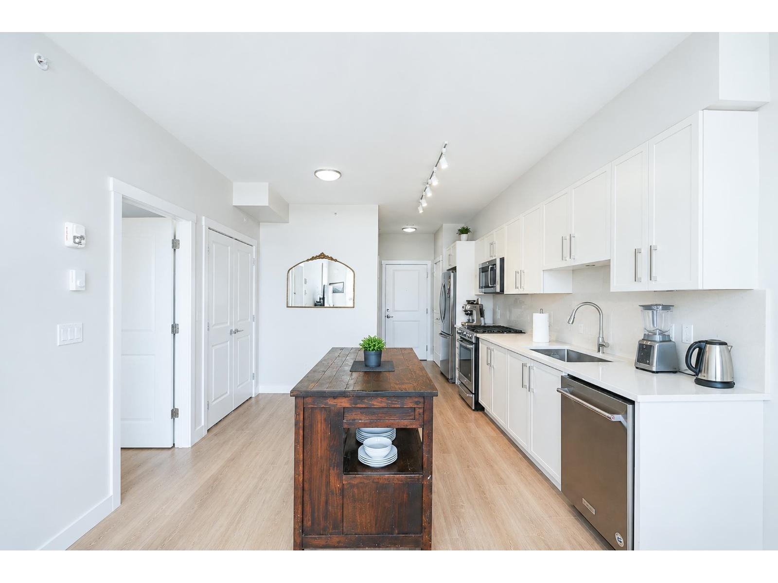 412 22136 49 Avenue Property Photo 19