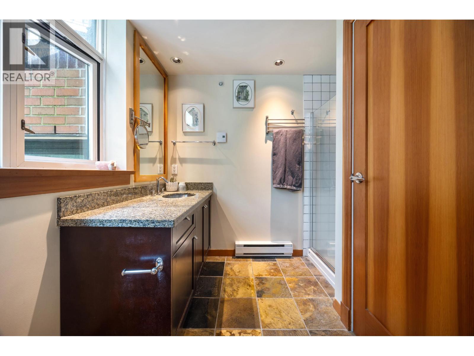 114 8 Renaissance Square Property Photo 21