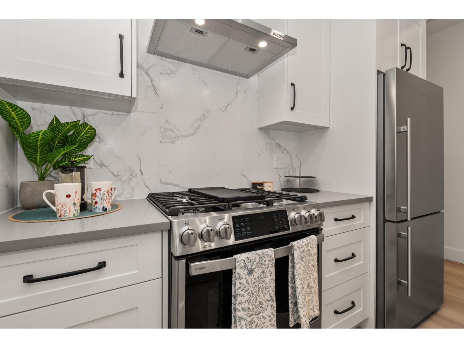 120 Esplanade Avenue #303 Property Photo 21