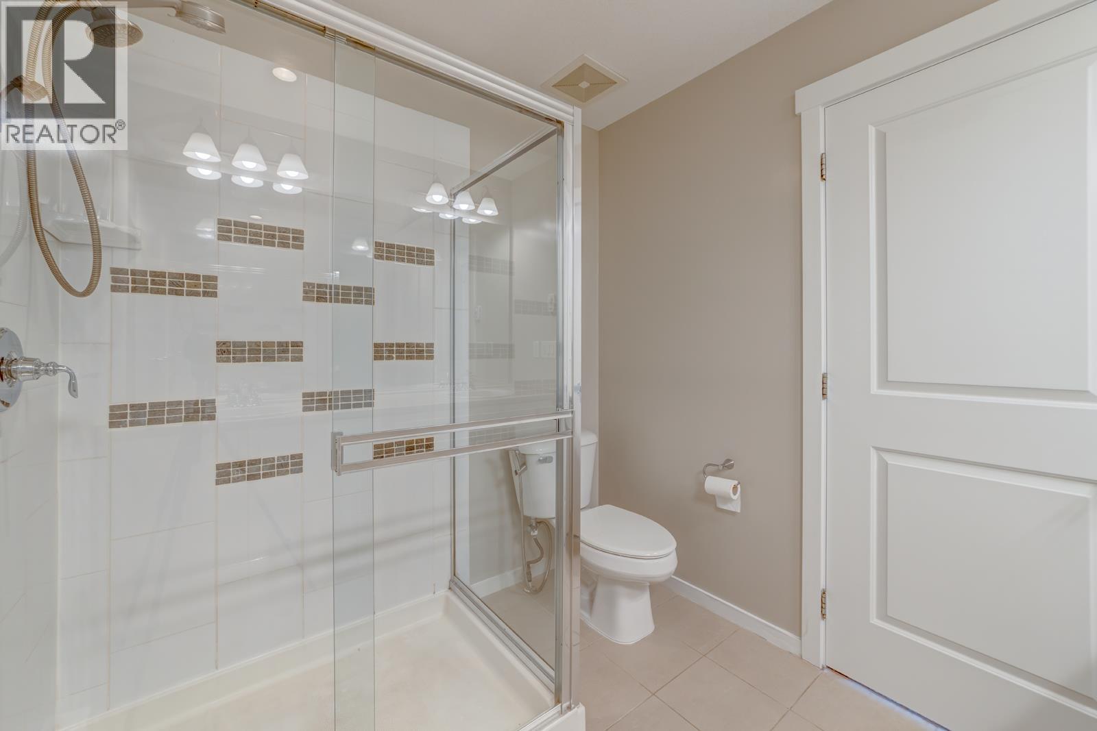 187 3105 Dayanee Springs Boulevard Property Photo 13