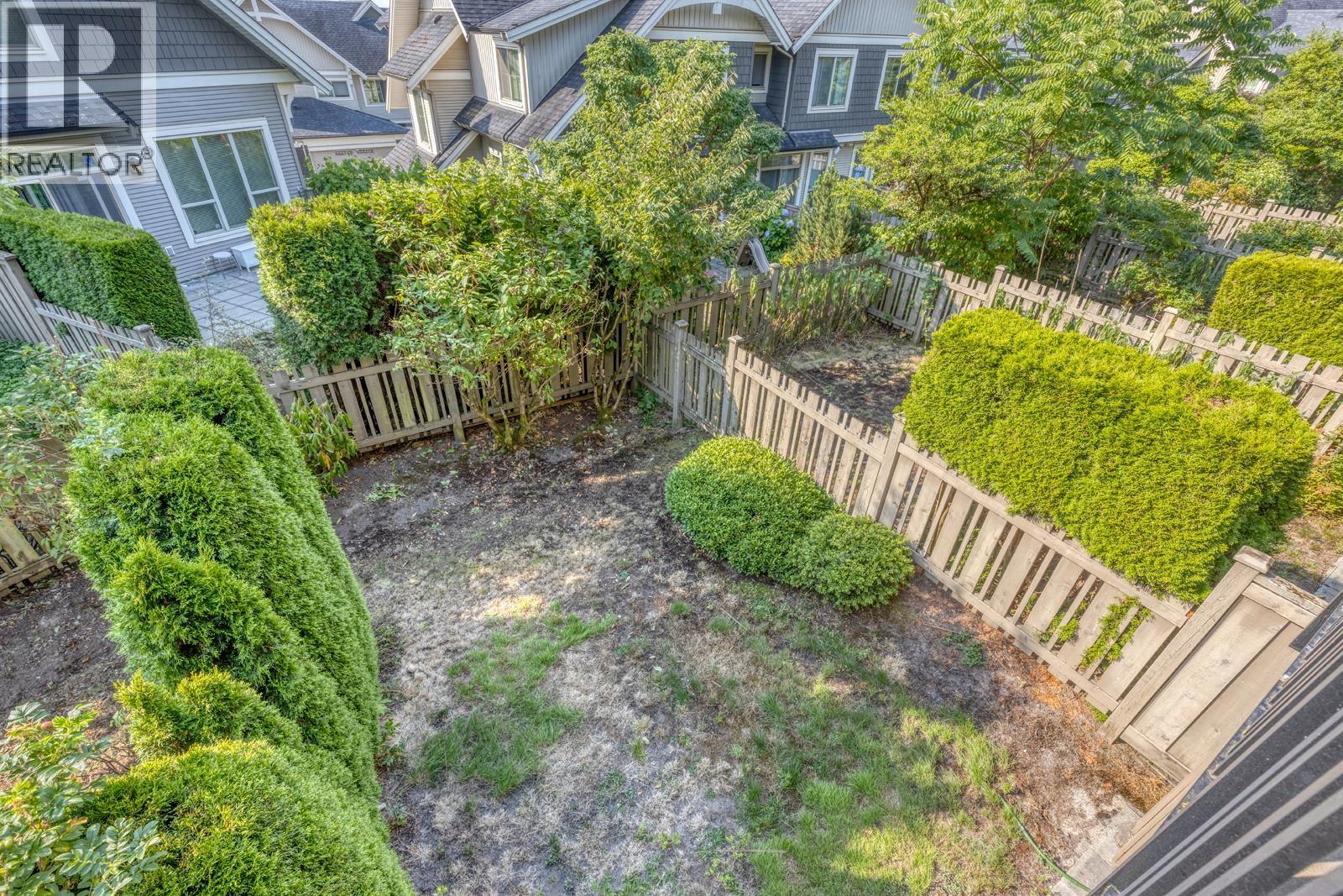 187 3105 Dayanee Springs Boulevard Property Photo 22