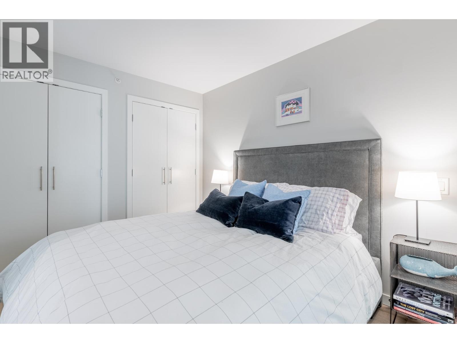 1227 Richards Street Property Photo 11