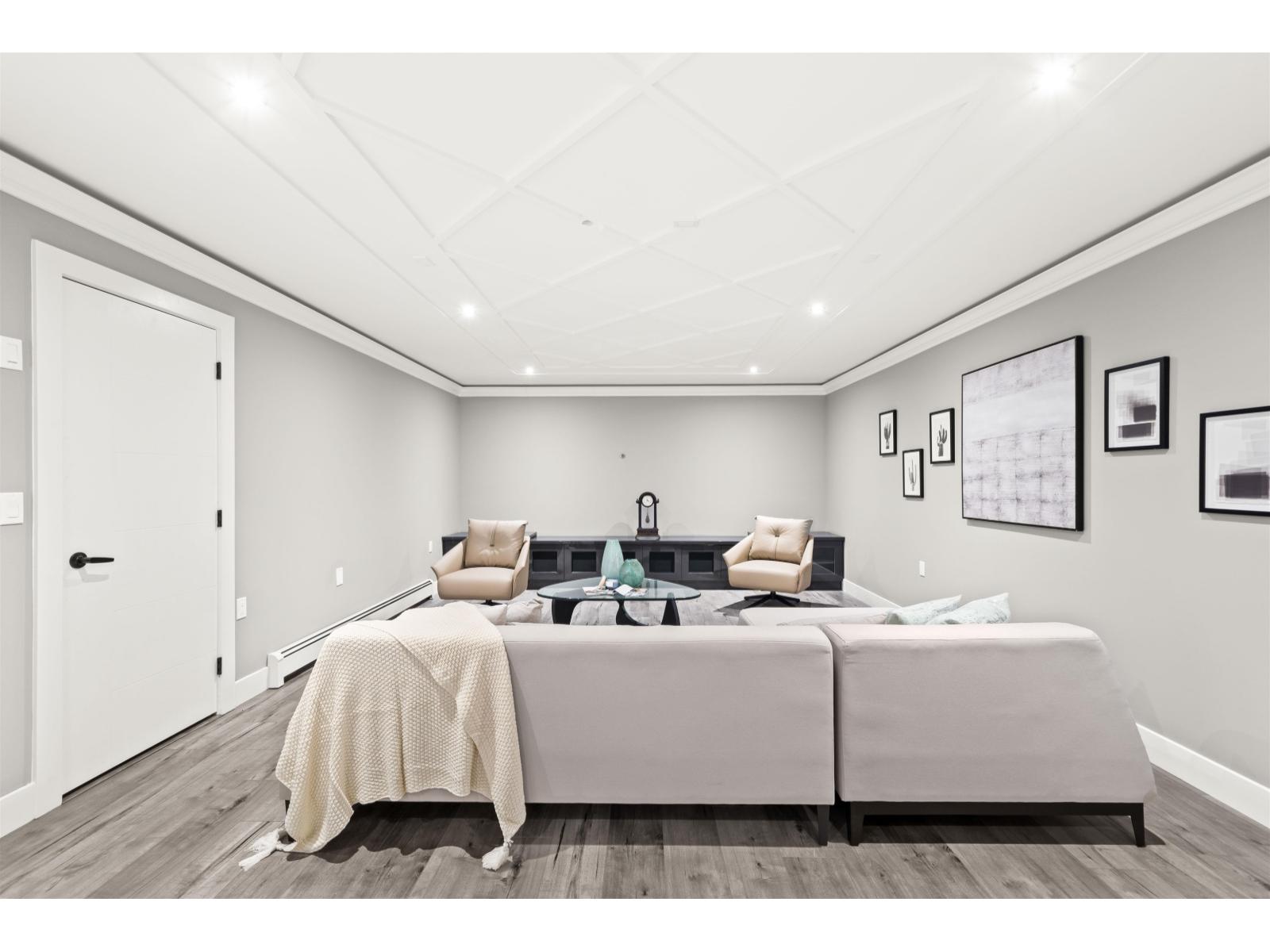 16117 108 Avenue Property Photo 28