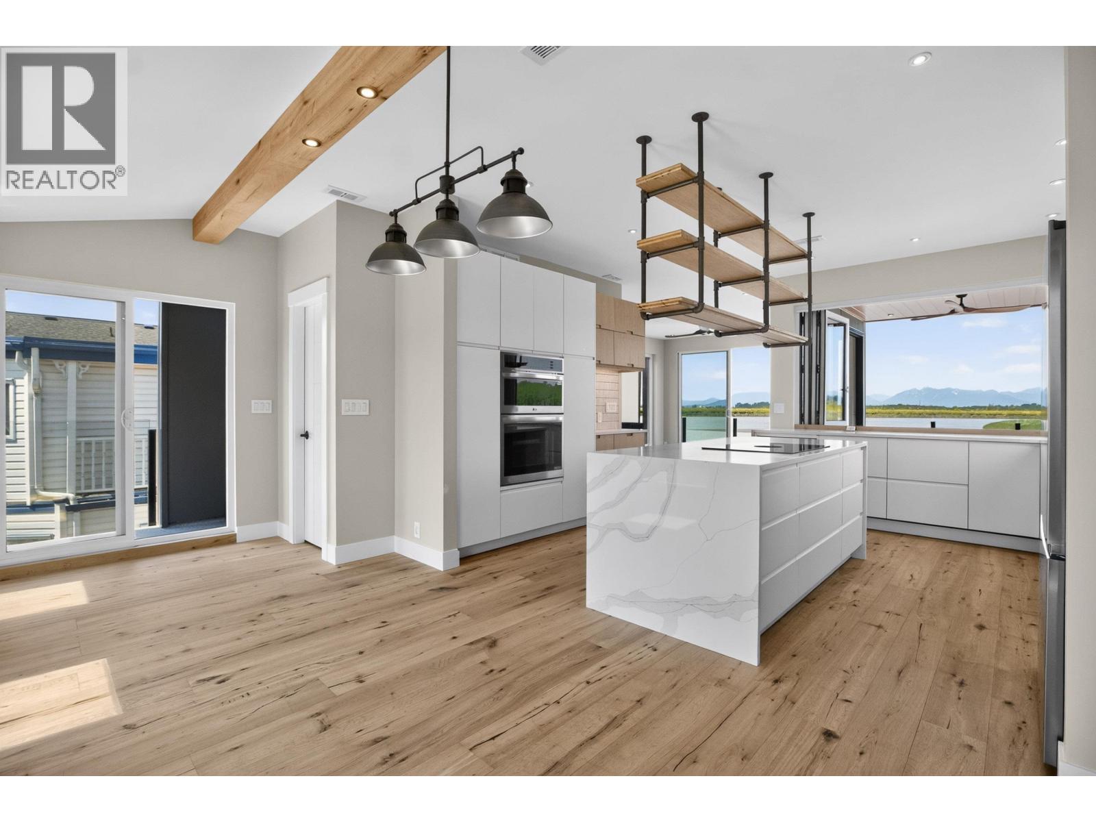 10 3871 W River Road Property Photo 20