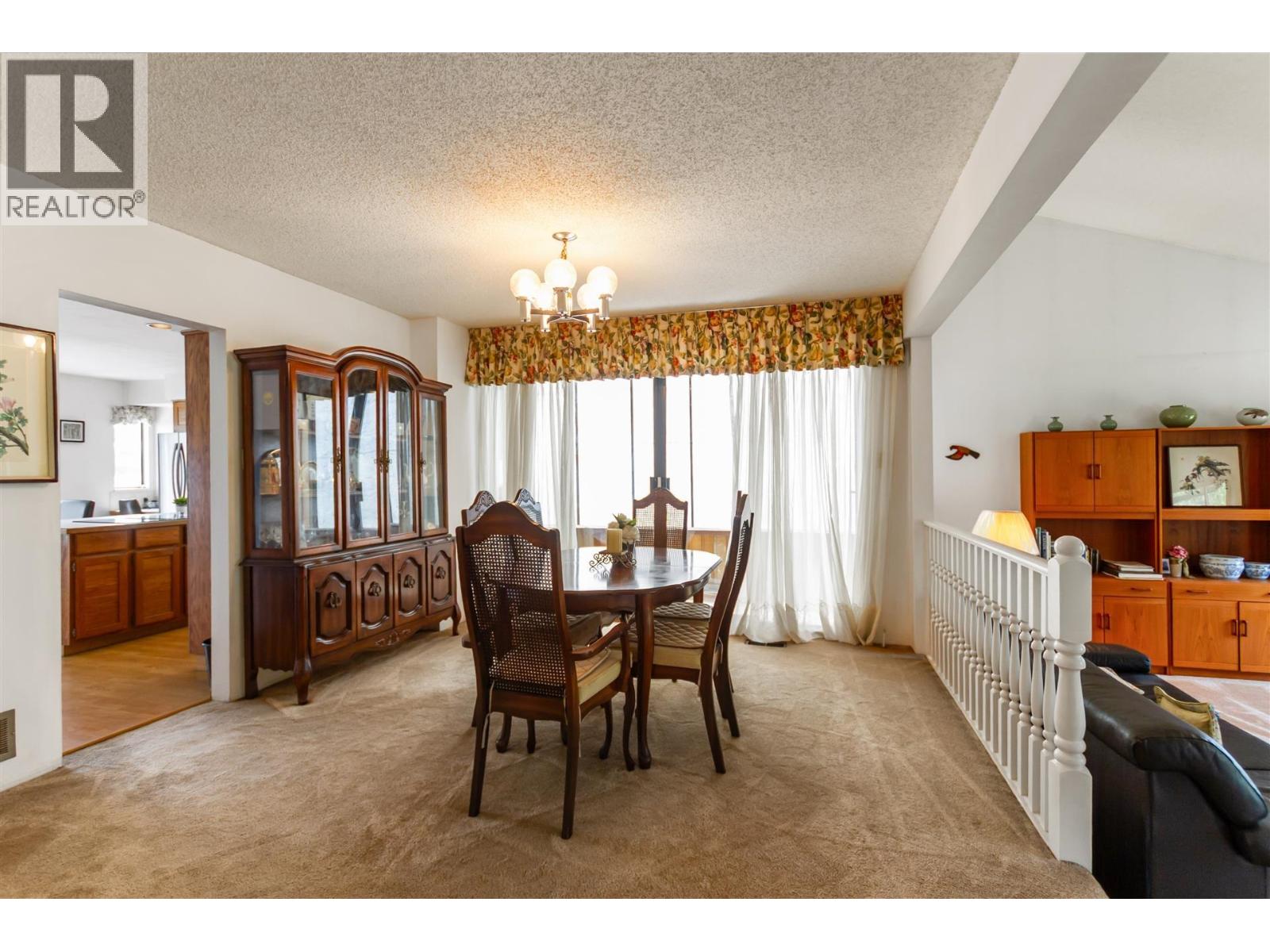1632 Nanaimo Street Property Photo 3