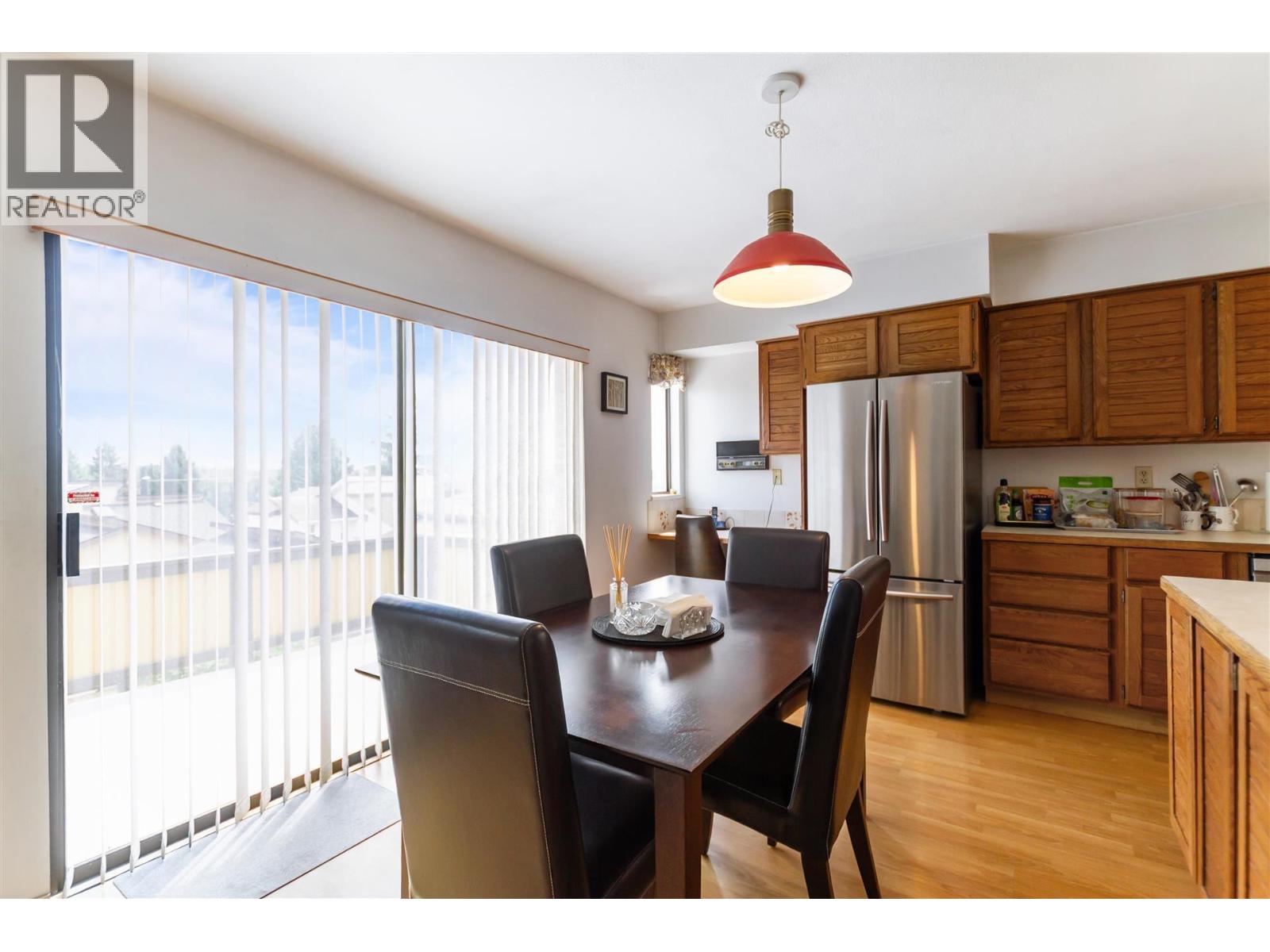 1632 Nanaimo Street Property Photo 8