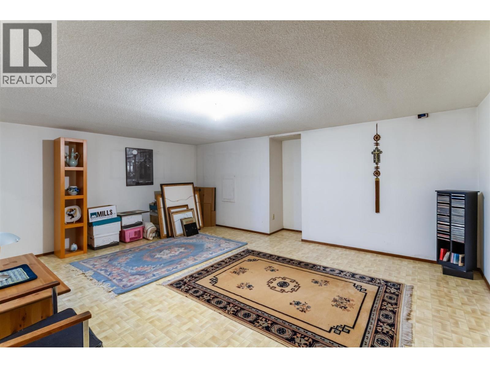 1632 Nanaimo Street Property Photo 18