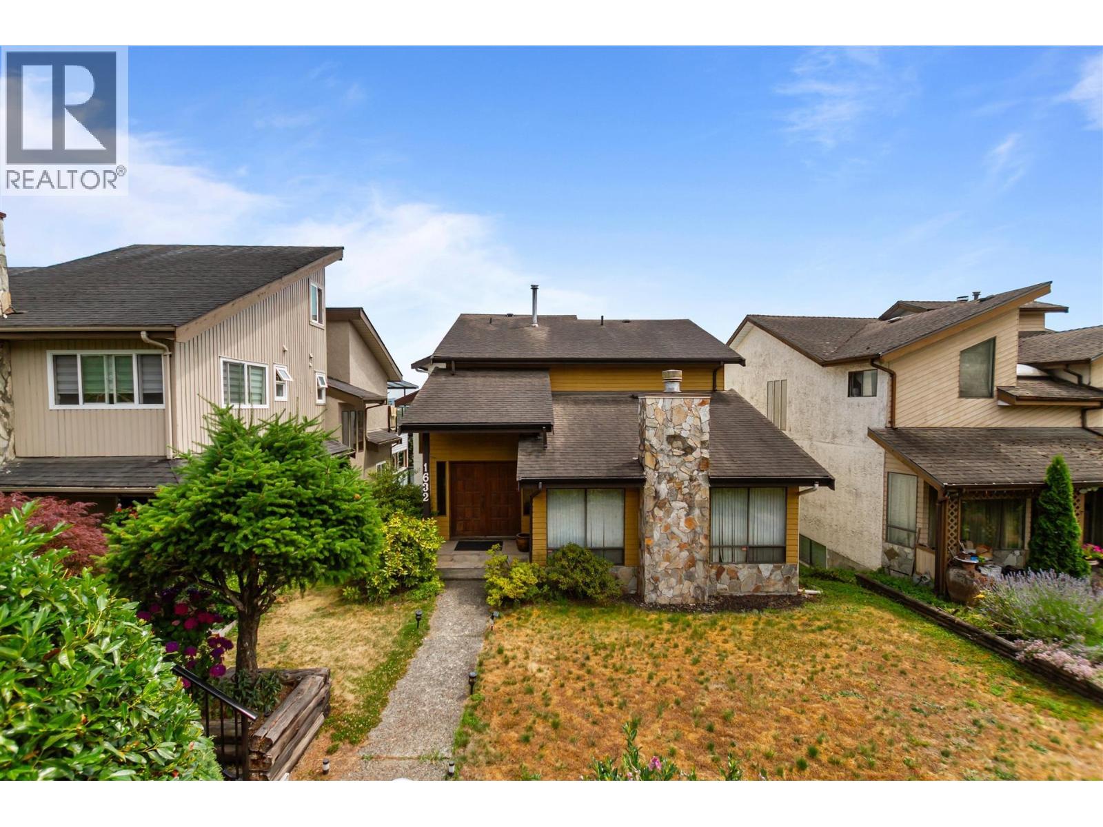 1632 Nanaimo Street Property Photo 22