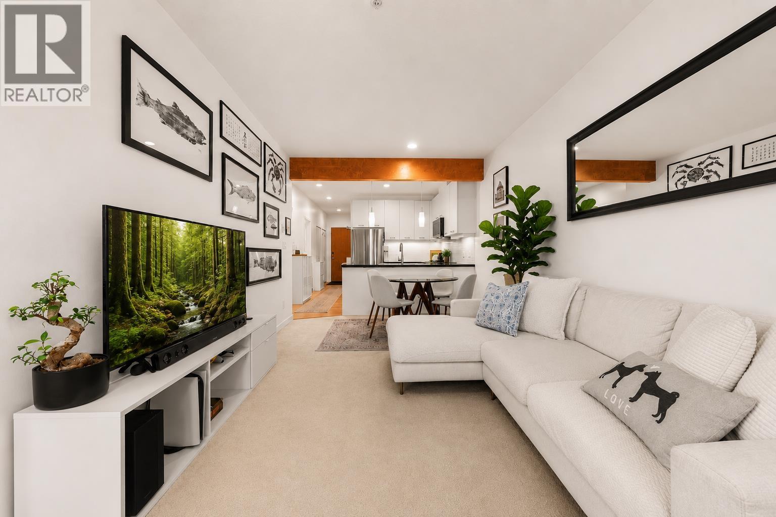 317 530 Raven Woods Drive Property Photo 10