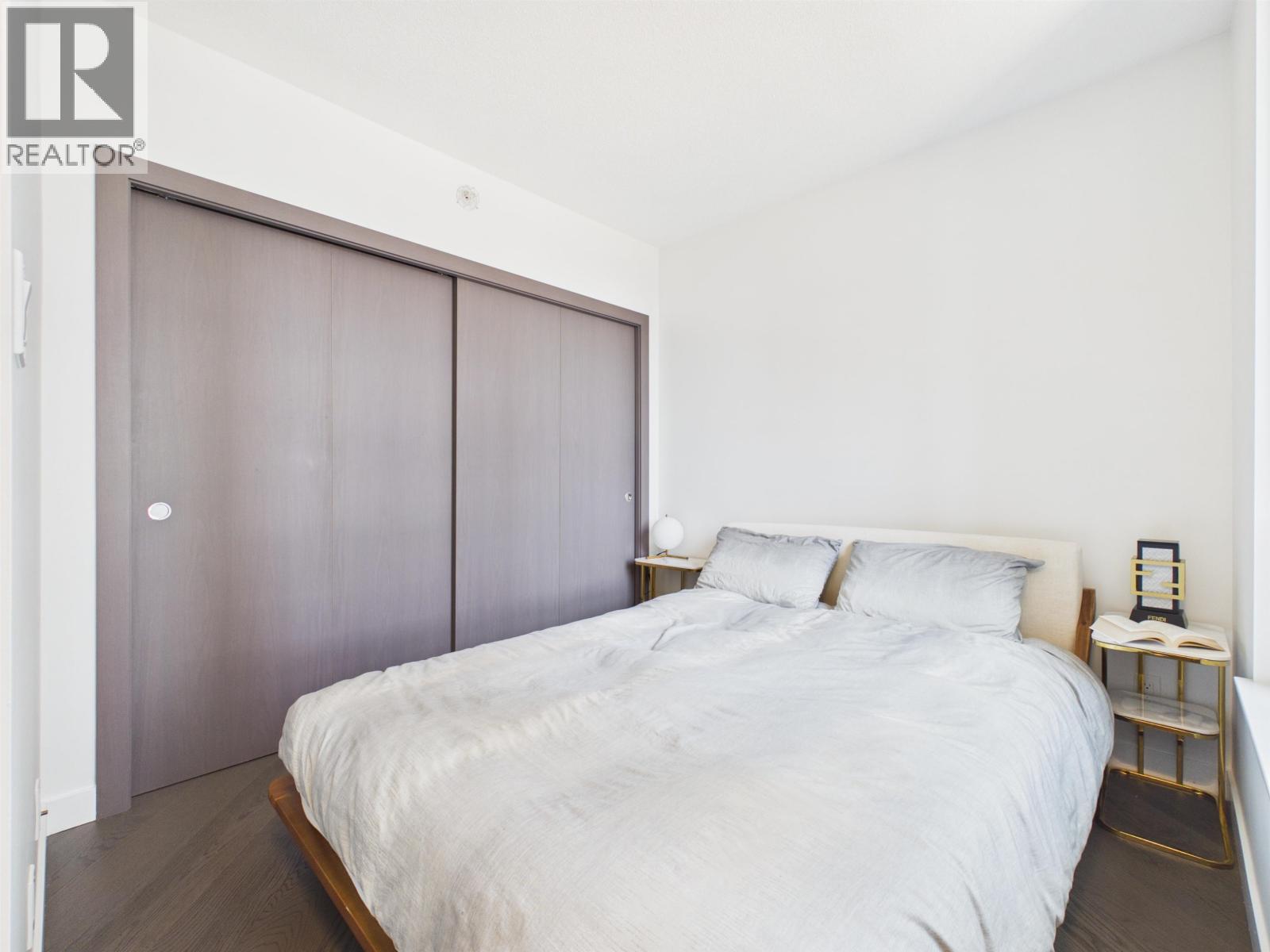 808 68 Smithe Street Property Photo 16