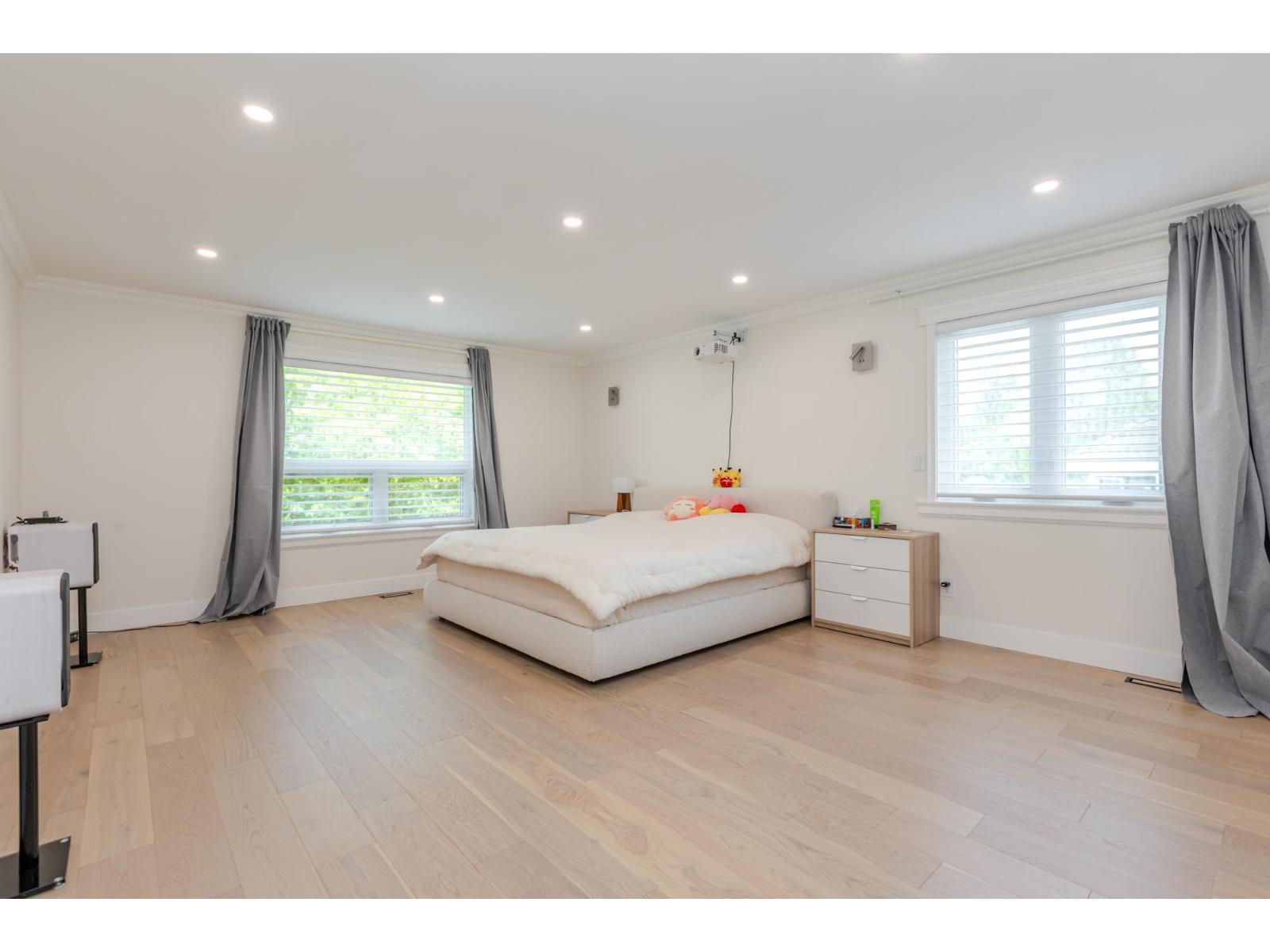 11038 168 Street Property Photo 21