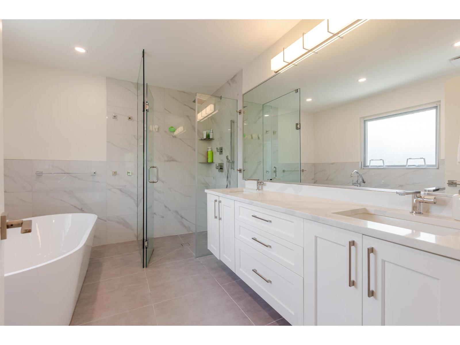 11038 168 Street Property Photo 22
