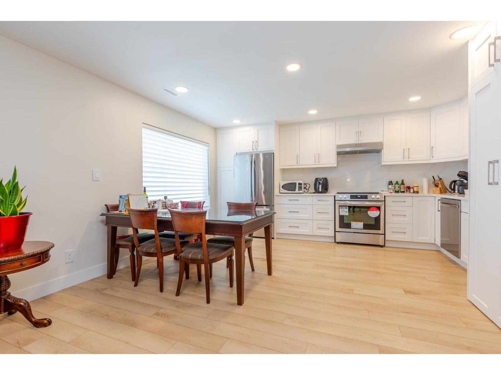 11038 168 Street Property Photo 31