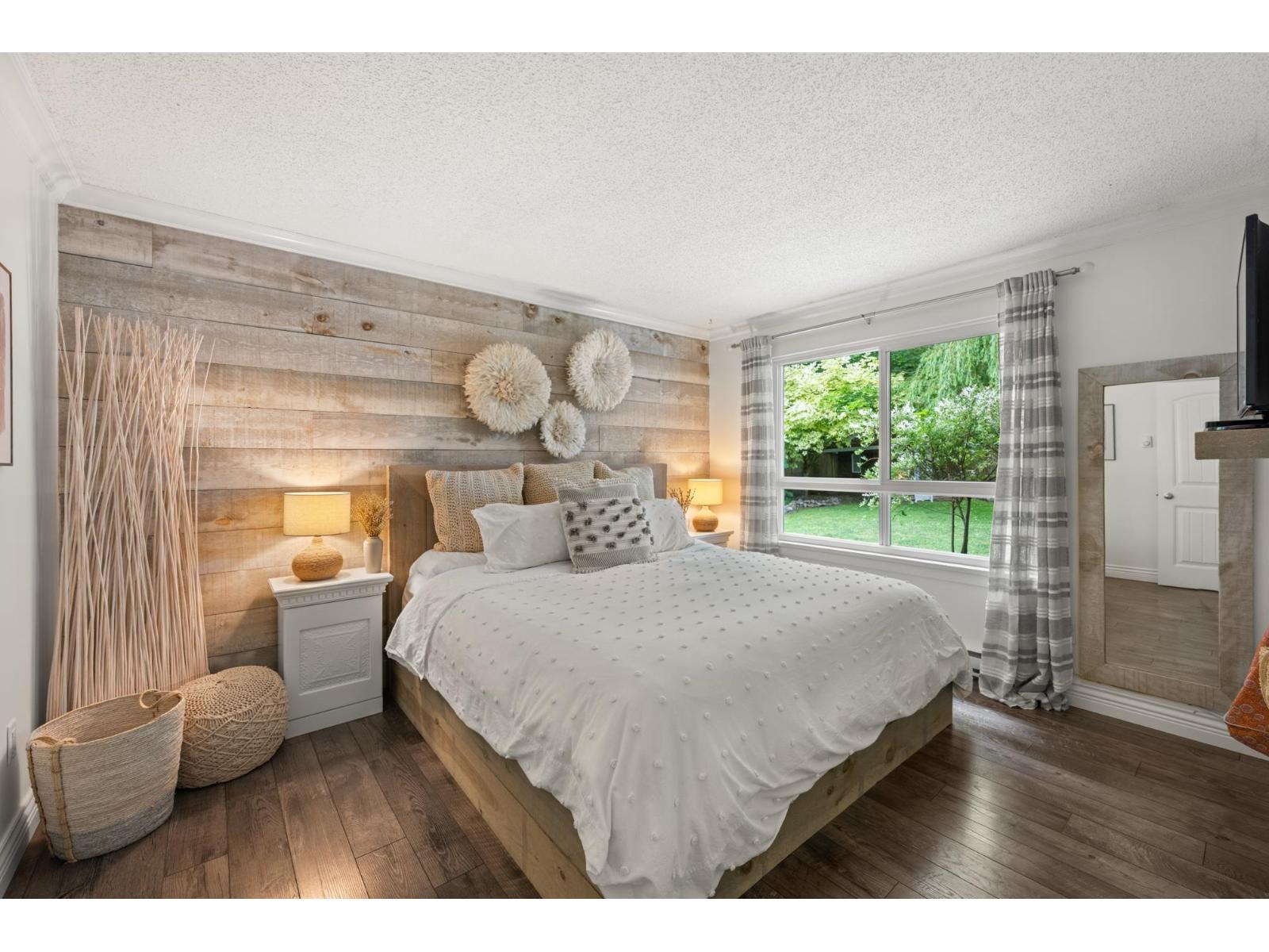 17459 61b Avenue Property Photo 23