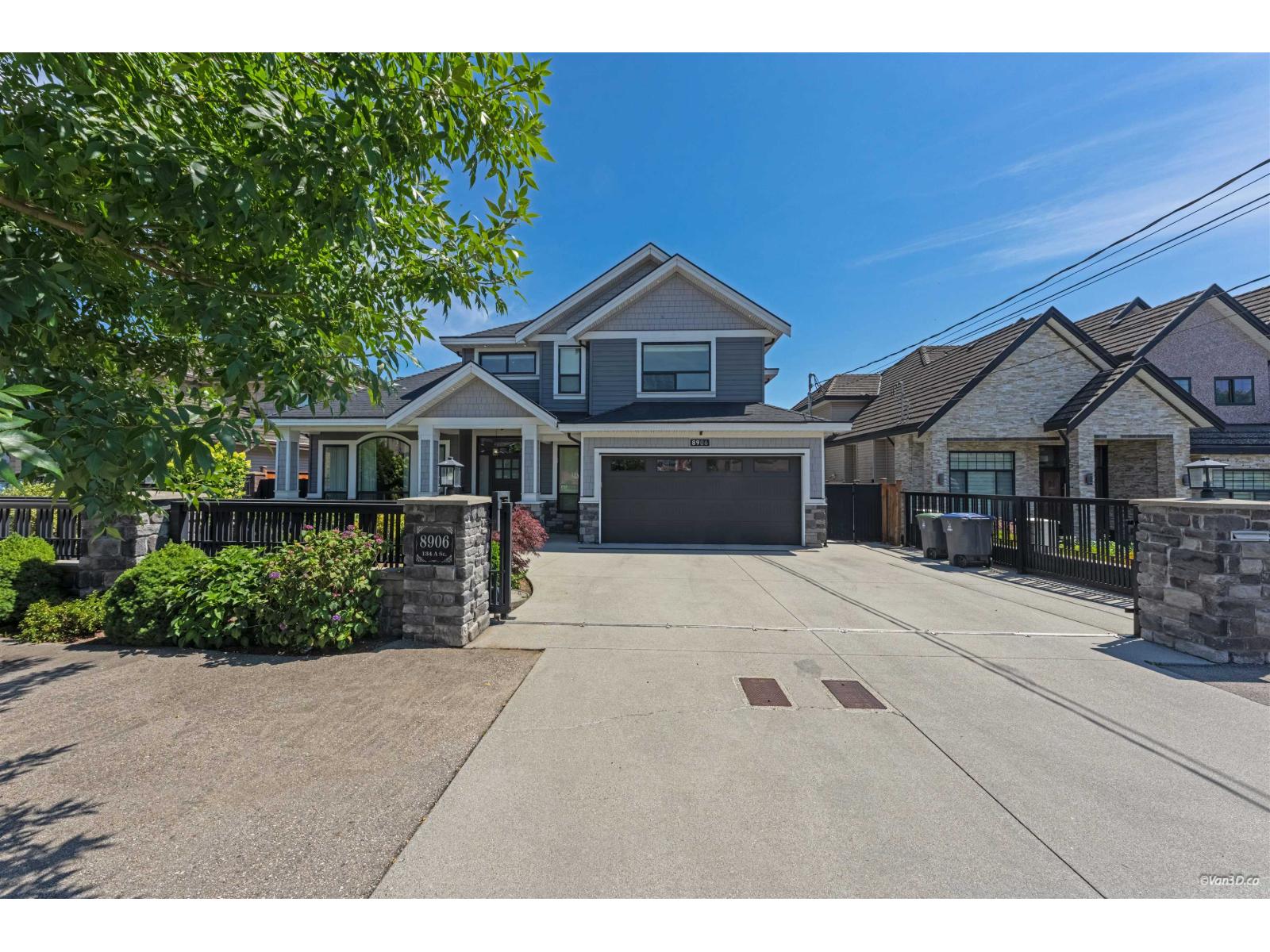 8906 134a Street Property Photo 2