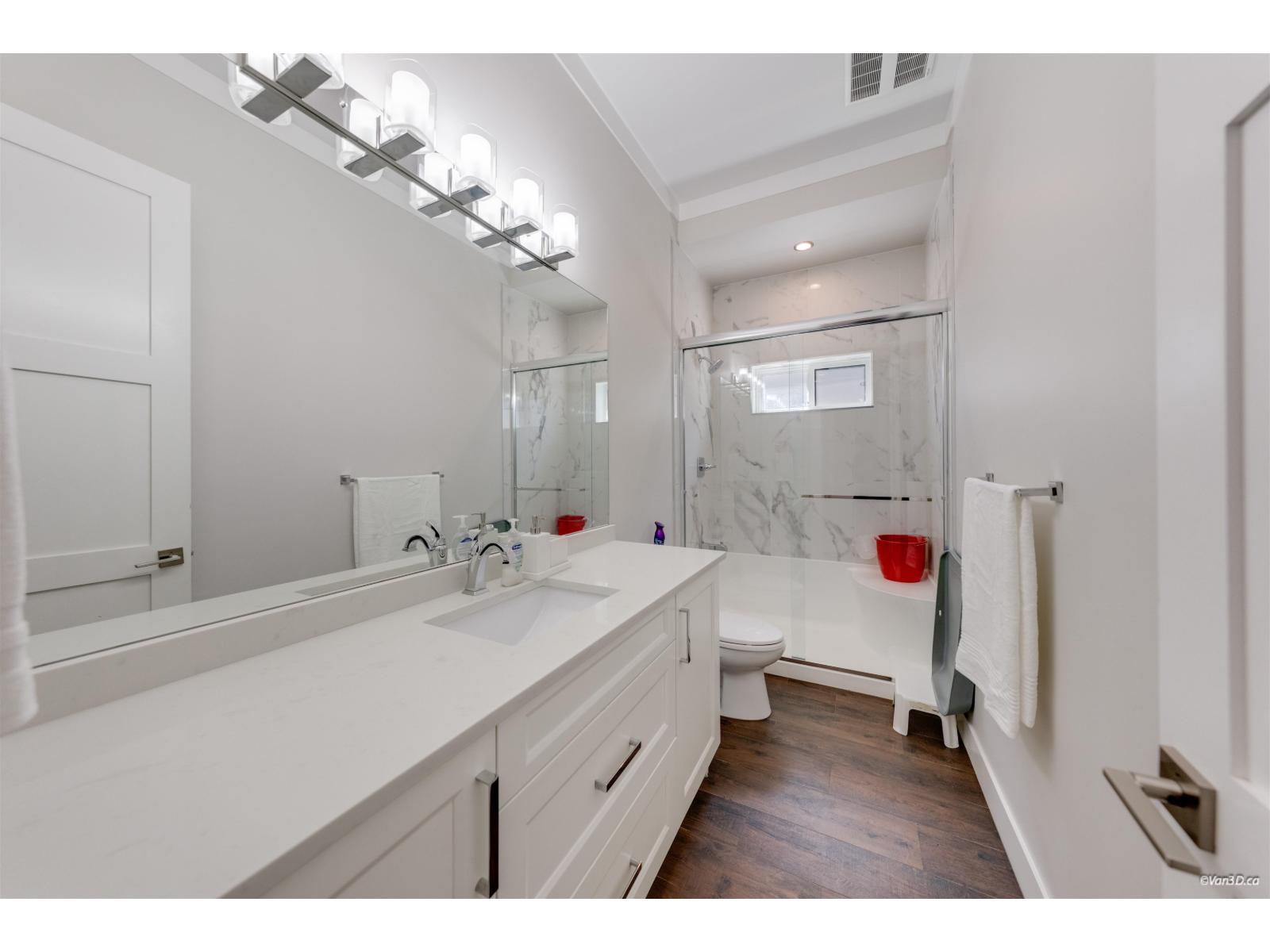 8906 134a Street Property Photo 26
