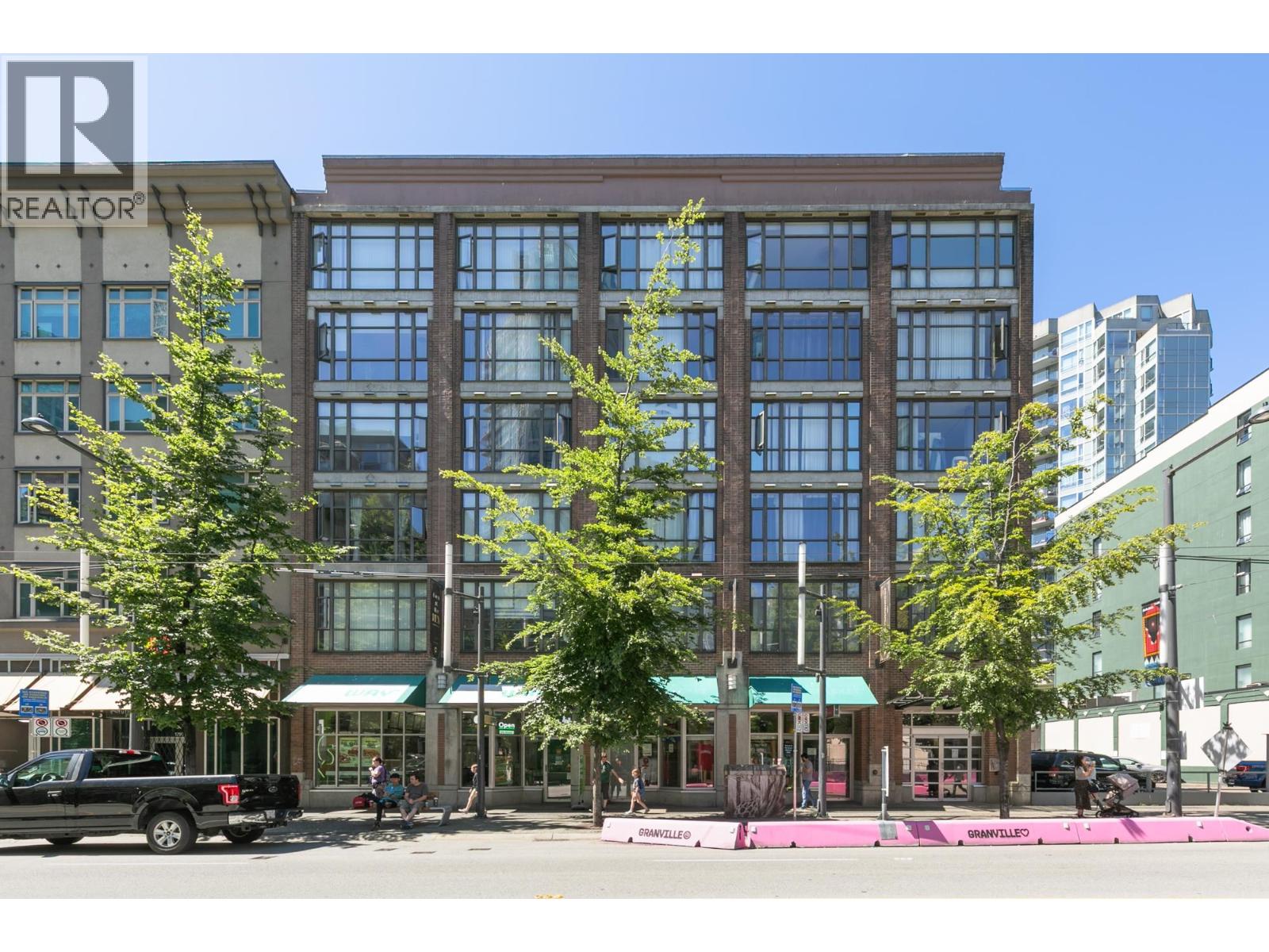 307 1249 Granville Street Property Photo 2