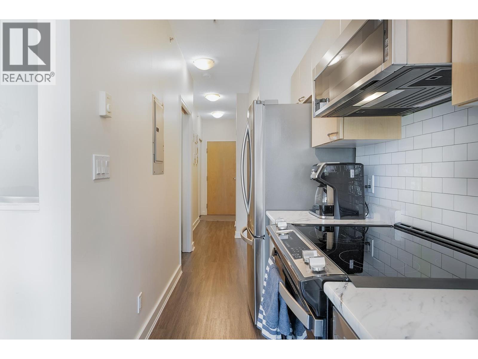 307 1249 Granville Street Property Photo 14