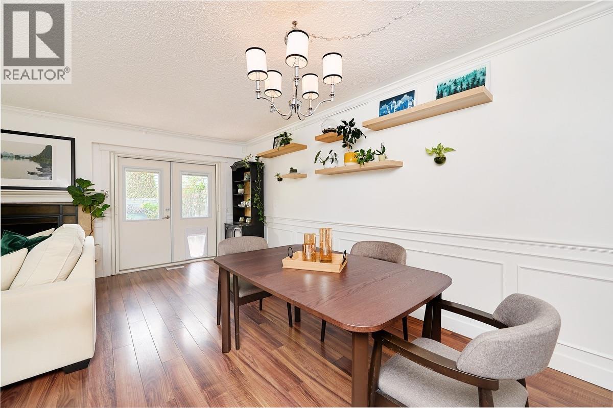 109 3031 Williams Road Property Photo 8