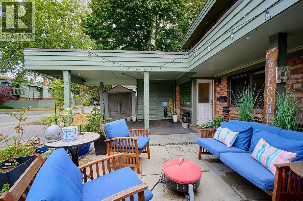 109 3031 Williams Road Property Photo 22