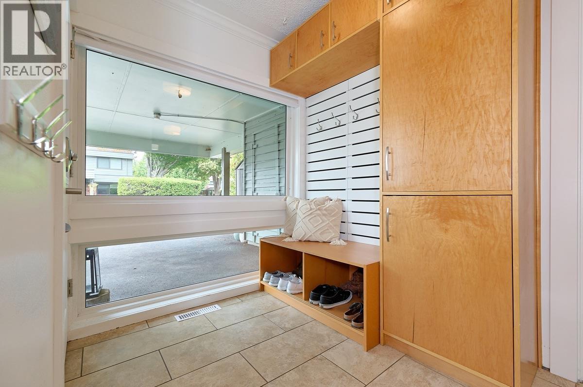 109 3031 Williams Road Property Photo 23