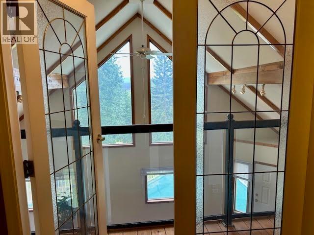 7524 Valleyview Drive Property Photo 3