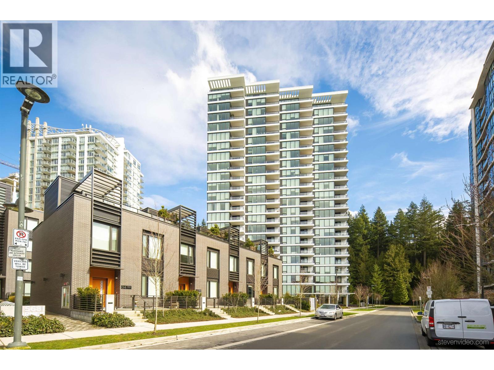 1306 5629 Birney Avenue Property Photo 2