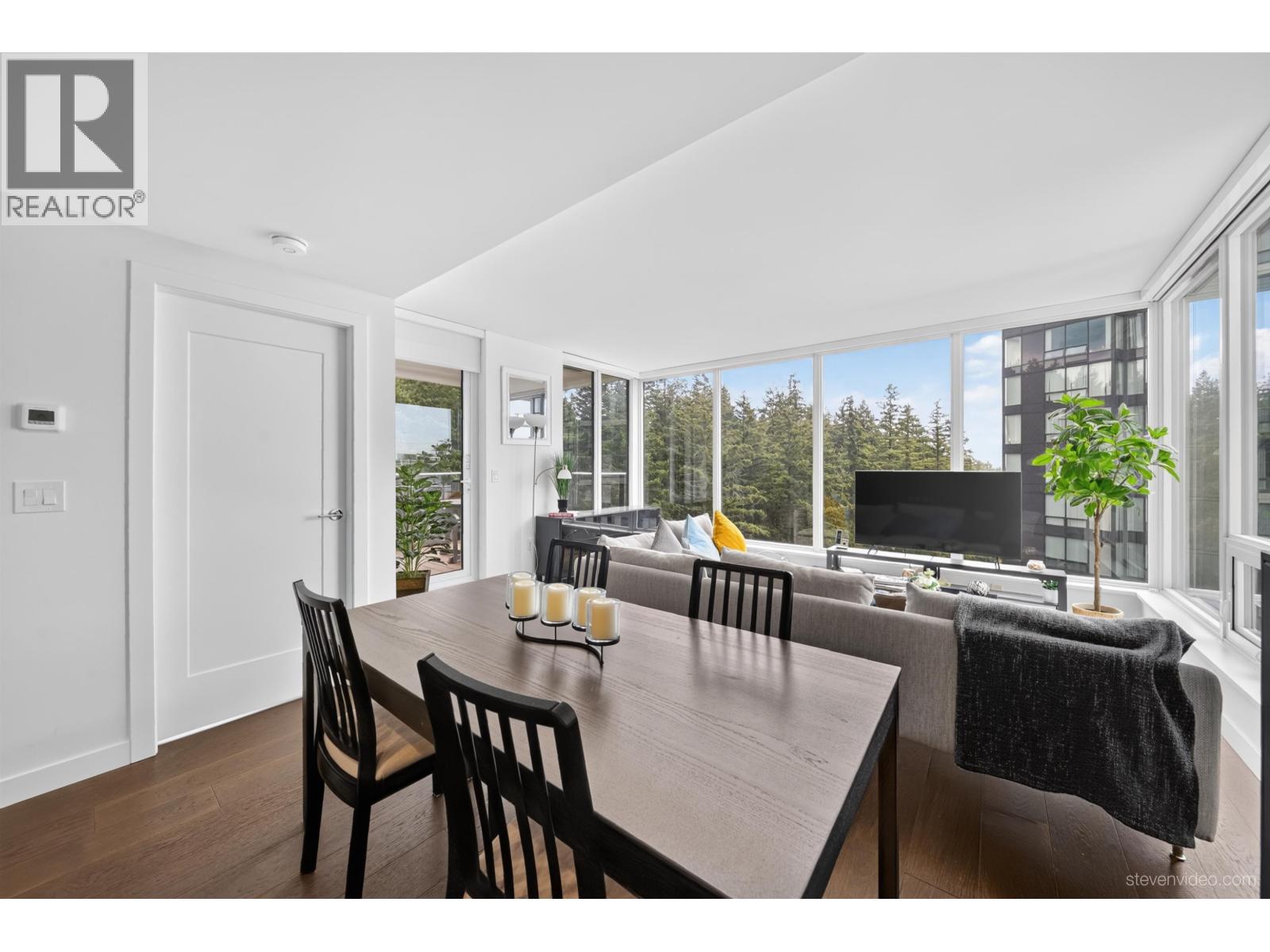 1306 5629 Birney Avenue Property Photo 3