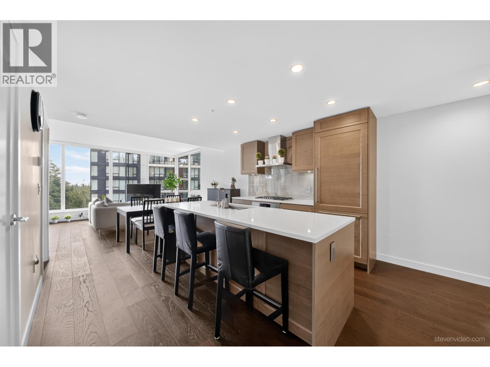 1306 5629 Birney Avenue Property Photo 6