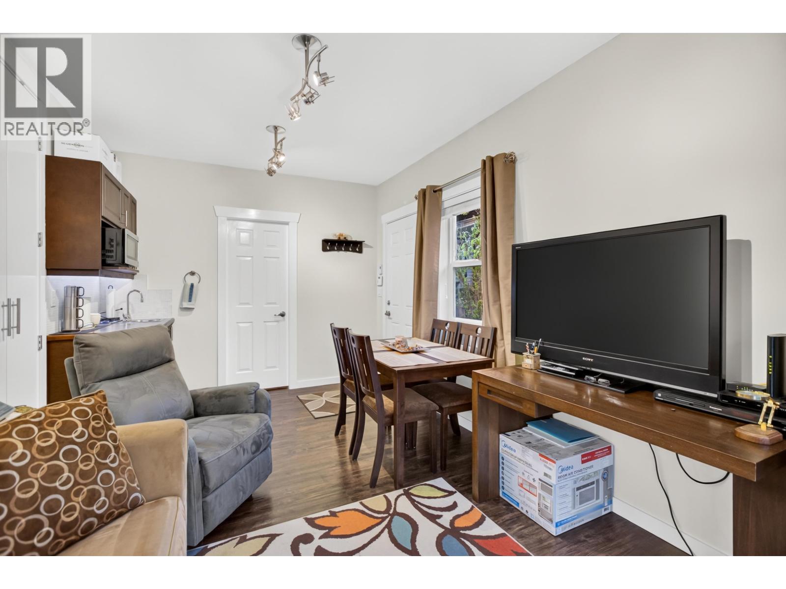 21662 River Road Property Photo 32