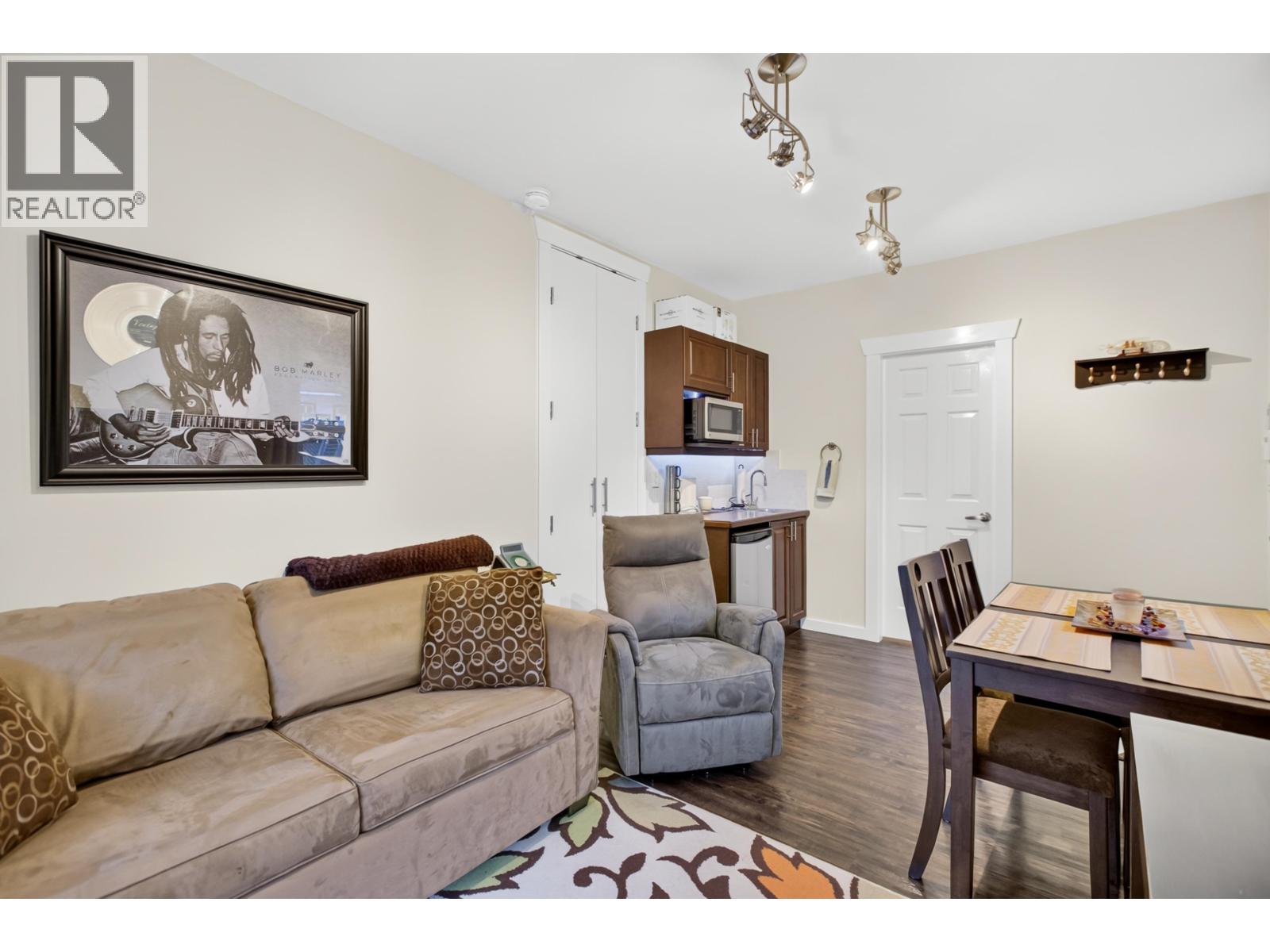 21662 River Road Property Photo 33