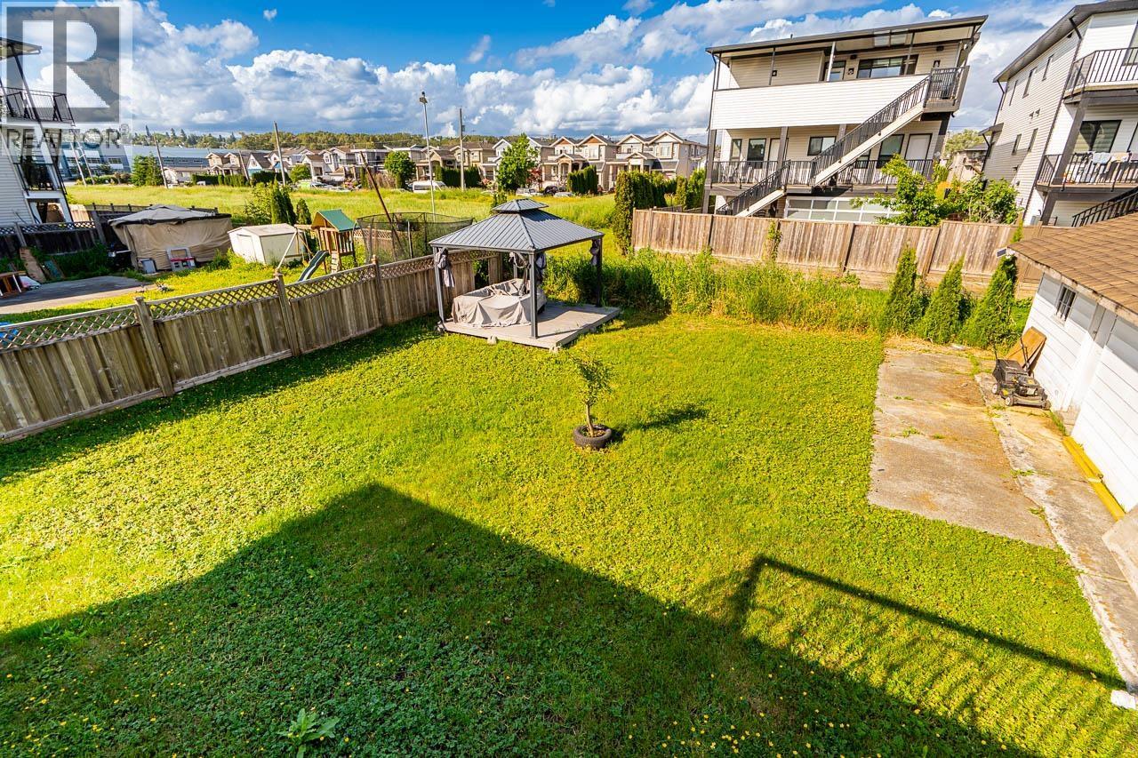 343 Pembina Street Property Photo 26