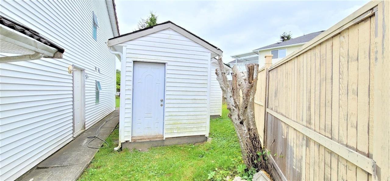 13310 88a Avenue Property Photo 3
