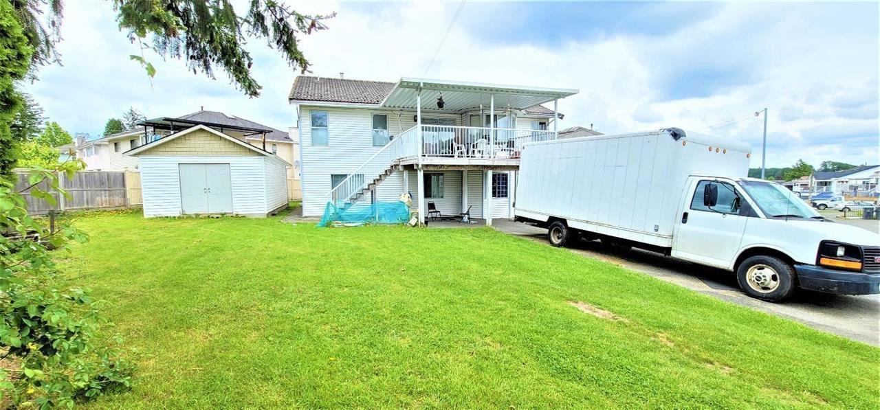 13310 88a Avenue Property Photo 6