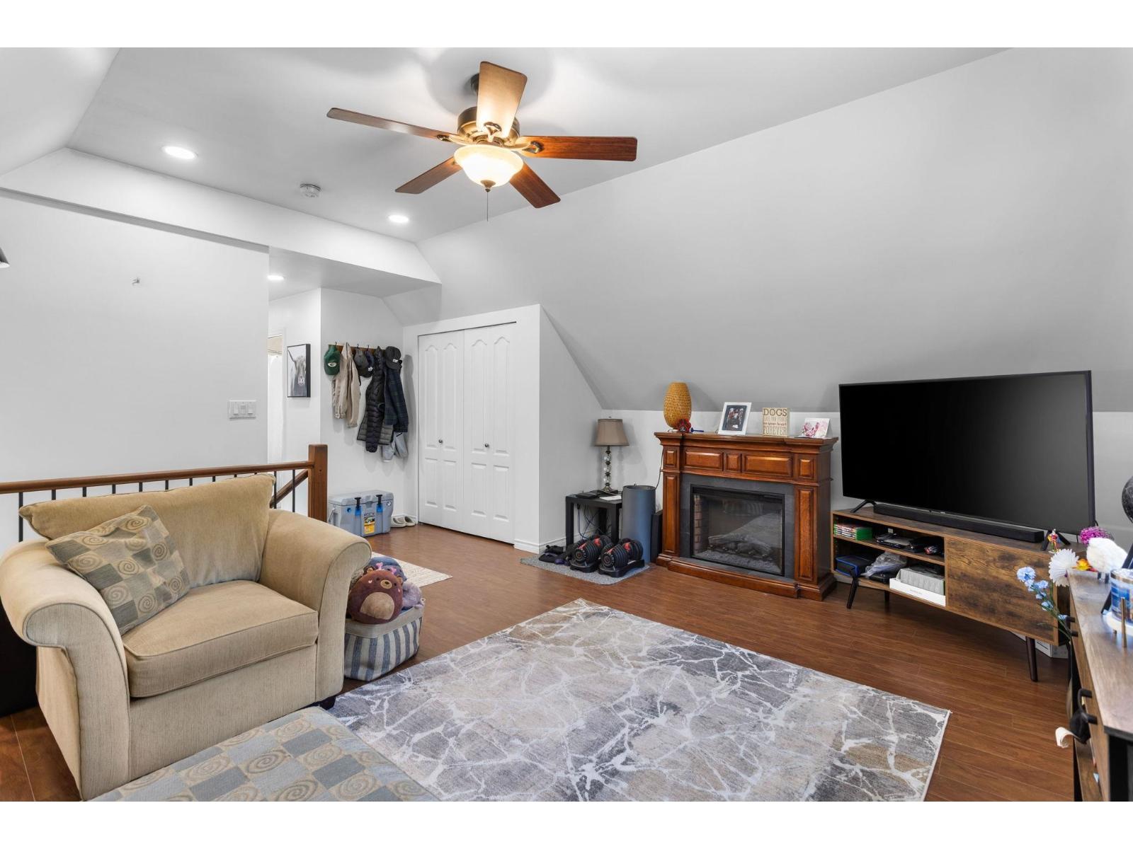 26627 60 Avenue Property Photo 26