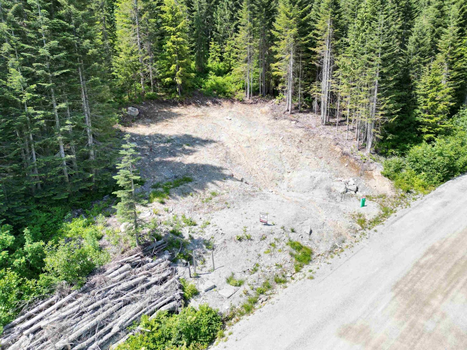 20689 Edelweiss Drive Property Photo 3