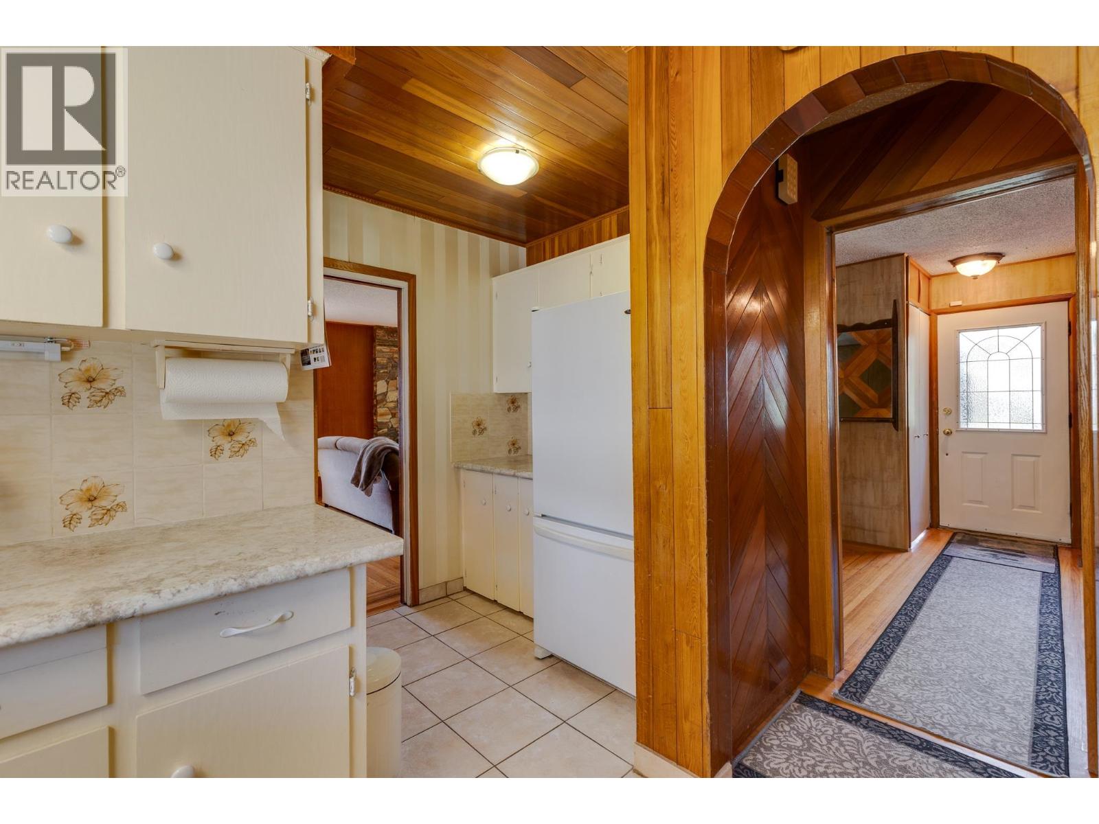 1591 Cedar Street Property Photo 14